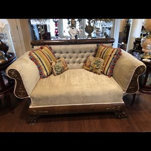 Meet your Posher, Gloria